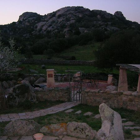 La Mesenda Rooms & Apartments Arzachena Εξωτερικό φωτογραφία