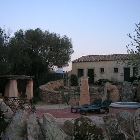 La Mesenda Rooms & Apartments Arzachena Εξωτερικό φωτογραφία