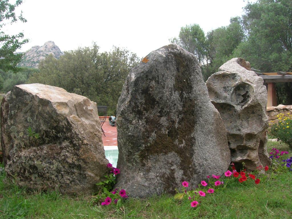 La Mesenda Rooms & Apartments Arzachena Εξωτερικό φωτογραφία
