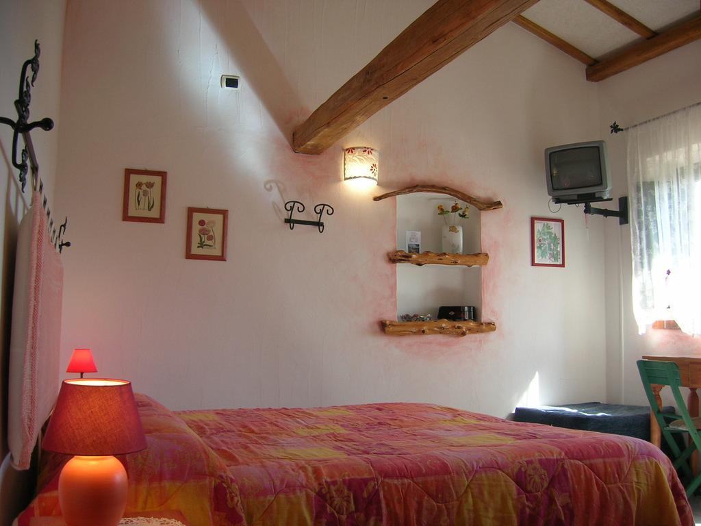La Mesenda Rooms & Apartments Arzachena Δωμάτιο φωτογραφία