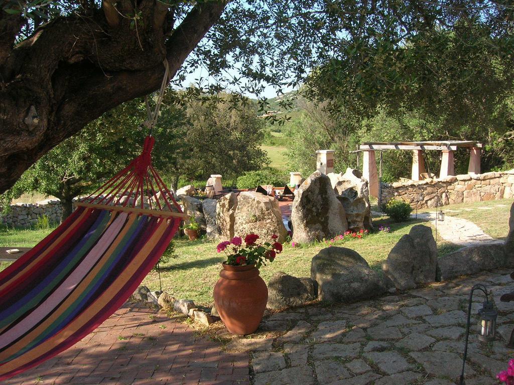 La Mesenda Rooms & Apartments Arzachena Δωμάτιο φωτογραφία